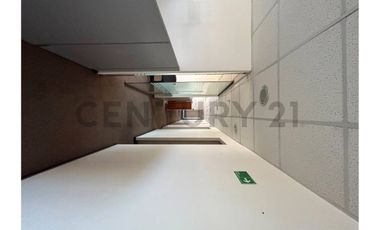 SE ARRIENDA OFICINA EXCELENTE SECTOR VITACURA