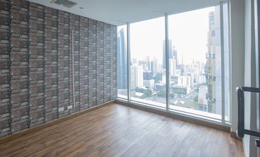 SE ALQUILA OFICINA DE 662 MTS EN OBARRIO