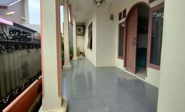 Jual Murah Rumah bagus 2 lantai hook strategis Sadang Purwakarta Jawa Barat