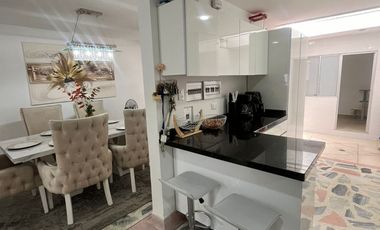 casa en venta en av. libertadores. Cod V3319