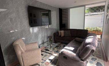 casa en venta en av. libertadores. Cod V3319