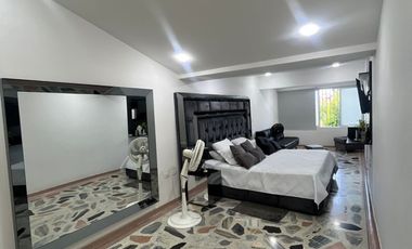 casa en venta en av. libertadores. Cod V3319