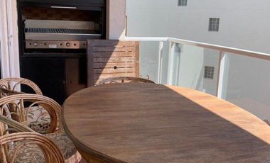 Departamento en Venta de Categoria de 4 Ambientes + Dependencia de Servicio en Zona Guemes.