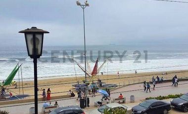 Oportunidad única en Reñaca! Local comercial en primer piso con vista al mar