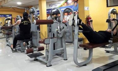 Oportunidad única en Reñaca! Local comercial en primer piso con vista al mar