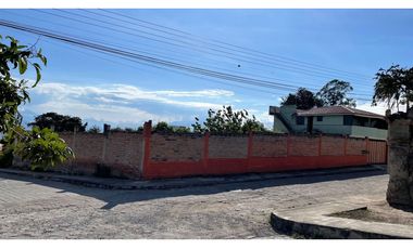PROPIEDAD DE VENTA EN CANTON MIRA-