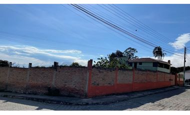 PROPIEDAD DE VENTA EN CANTON MIRA-
