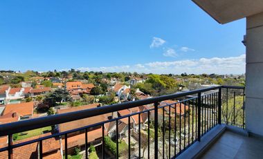 Venta - Departamento dos ambientes con terraza propia - Los Troncos - R. Peña 1613