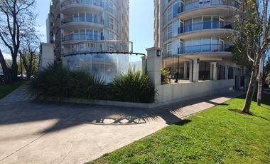 Venta - Departamento dos ambientes con terraza propia - Los Troncos - R. Peña 1613