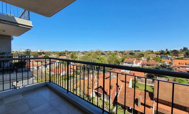 Venta - Departamento dos ambientes con terraza propia - Los Troncos - R. Peña 1613