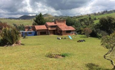 VENTA de CASAS en CHOCONTA