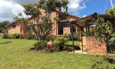 VENTA de CASAS en CHOCONTA