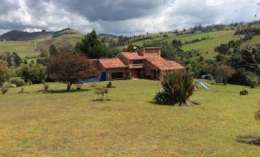 VENTA de CASAS en CHOCONTA