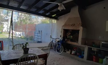 EXCELENTE PROPIEDAD CASA REMODELADA A NUEVA EN GARIN BUENA UBICACION
