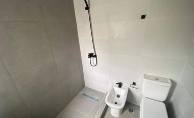 Alquiler 2 Ambientes de 55 m² en Almagro C/balcón Al Frente