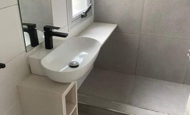 Alquiler 2 Ambientes de 55 m² en Almagro C/balcón Al Frente