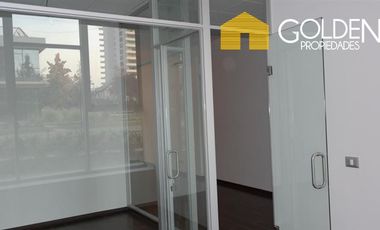 Oficina en Venta en Cerro Colorado frente a Parque Arauco