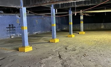Local Comercial en arriendo en Av. Vitacura
