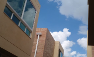 ARRIENDO de CASAS en CHIA