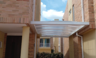 ARRIENDO de CASAS en CHIA