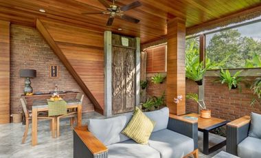 Beautiful Villa in Sidemen Valley fully furnished 2 bedrooms