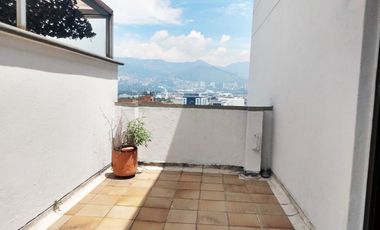 PR13262 Oficina Amoblada en venta sector Manila, Poblado