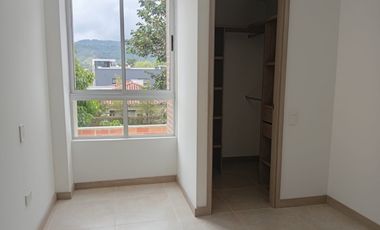 apartamento en arriendo en centro. Cod A62835