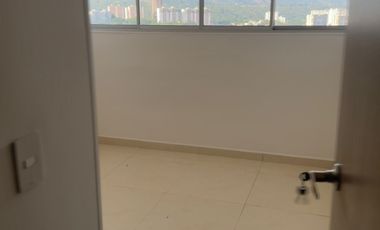 apartamento en arriendo en lagos iii. Cod A215179