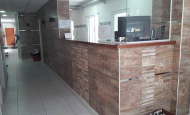 Local en Jose León Suarez