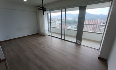 apartamento en venta en tres esquinas. Cod V511906