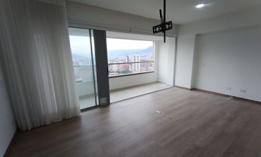 apartamento en venta en tres esquinas. Cod V511906