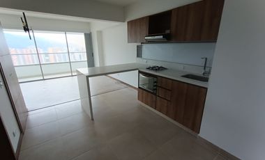 apartamento en venta en tres esquinas. Cod V511906