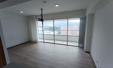 apartamento en venta en tres esquinas. Cod V511906