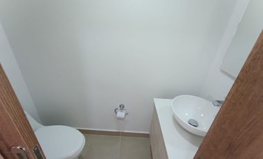 apartamento en venta en tres esquinas. Cod V511906