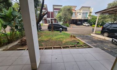Dijual Rumah The Icon Eastern Cosmo BSD City Tangerang Semi Furnished Murah* Rumah 2lantai sudah renov semi furnished