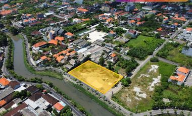 Tanah 2500m2 di Kawasan Komplek Villa dekat Legian