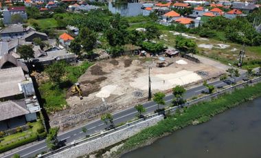 Tanah 2500m2 di Kawasan Komplek Villa dekat Legian