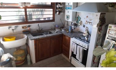 Casa Tres Ambientes y Cochera Doble