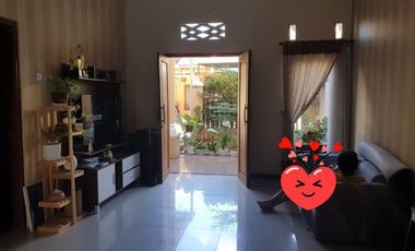 Rumah 2 Lantai Bagus Banget Dijual Murah, Fatmawati Pedurungan