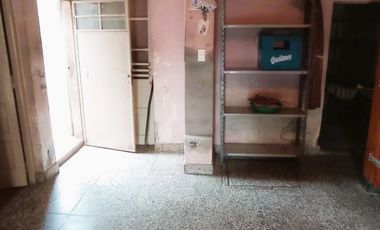 EN VENTA - CASA+DEPARTAMENTO+LOCAL COMERCIAL - OPORTUNIDAD