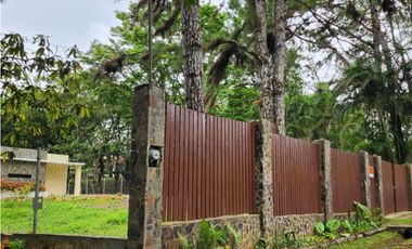 VENTA DE CASA EN ALTOS DE CERRO AZUL