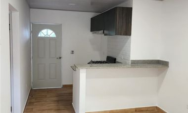 VENTA DE CASA EN ALTOS DE CERRO AZUL