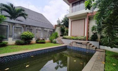 Town House di Pasar Minggu dg Privat Pool & Garden , Semi Furnished HSE-A0401