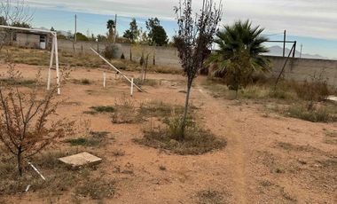 se renta terreno 3750m2 en chihuahua, por el café combate, carretera chihuahua aldama, para uso mixto