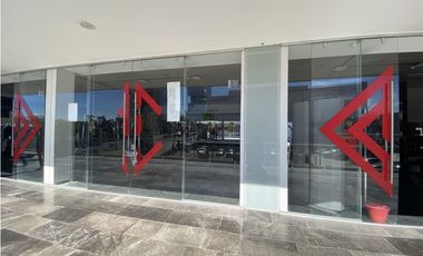 LOCAL PLAZA PABELLON LAS TORRES