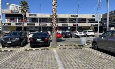 LOCAL PLAZA PABELLON LAS TORRES