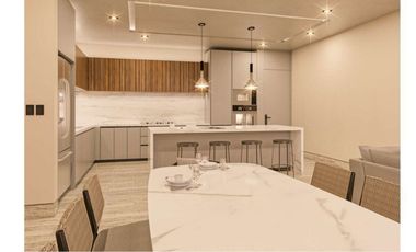 Casa Residencial en Venta en Carmen Country Club.