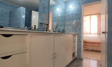 casa en venta en la riviera. Cod V20520