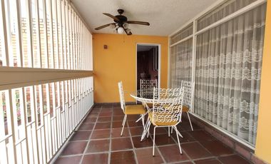 casa en venta en la riviera. Cod V20520