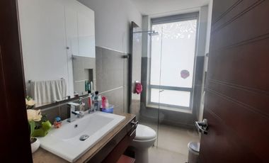 casa en arriendo/venta en toscana. Cod A933